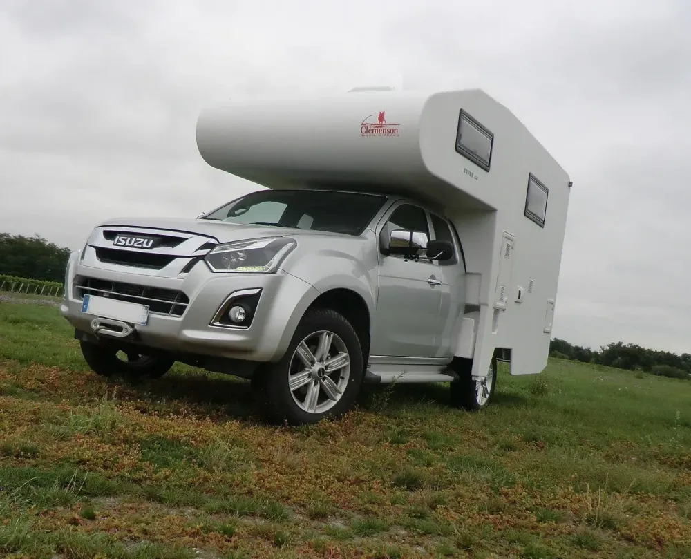 PLATEAU+ISUZU+(1).jpg-c6933e08-1920w